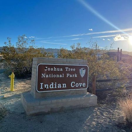 Joshua Tree National Park - Cozy Palms Getaway Apartment Twentynine Palms Bagian luar foto